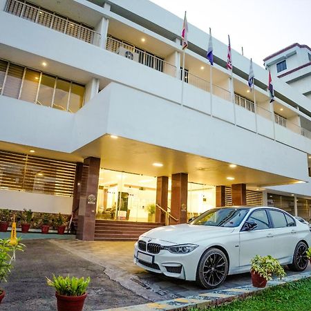 Casino Hotels Ltd Thrissur Zewnętrze zdjęcie