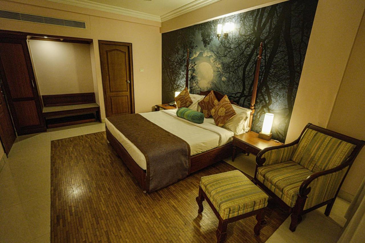 Casino Hotels Ltd Thrissur Zewnętrze zdjęcie